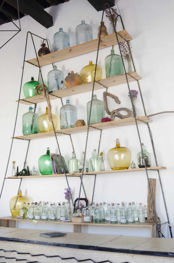 Des étagères en palette pour une décoration créative de votre maison