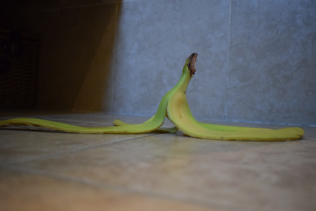Comment éplucher une pomme de terre douce ?